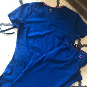 Heart Soul blue scrub set ❄️